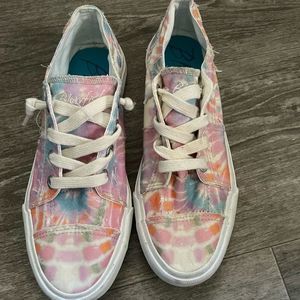 Distressed Tye-dye slip on shoes